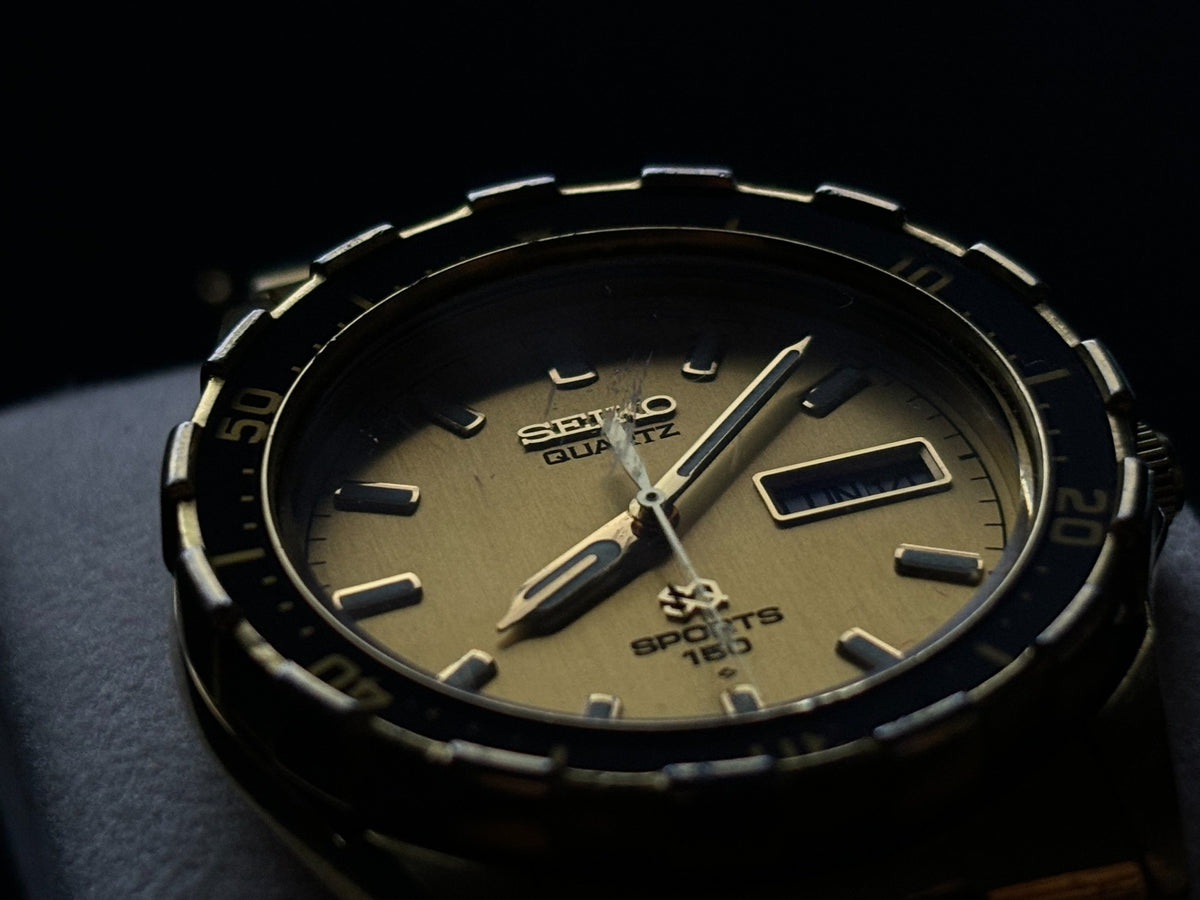 Vintage Seiko Sports 150 Quartz Day Date Diver