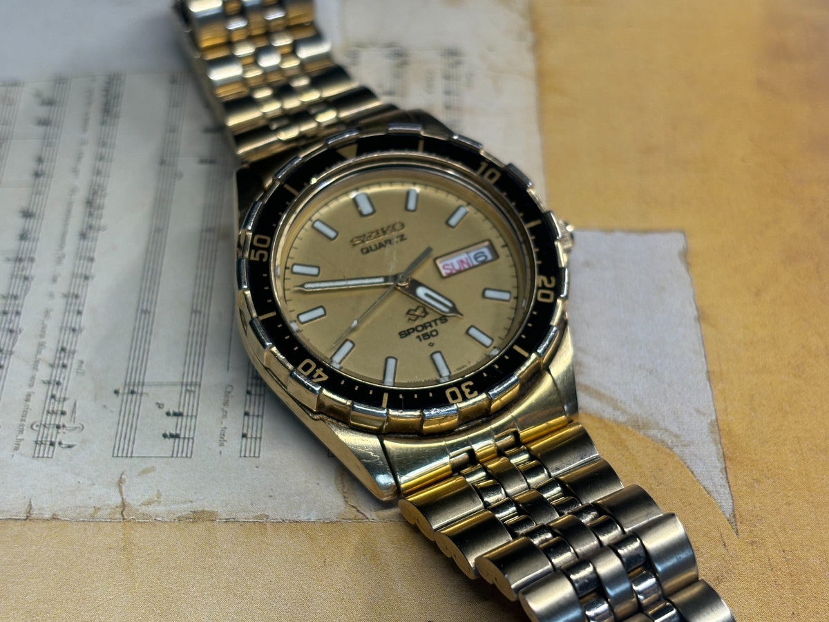 Vintage Seiko Sports 150 Quartz Day Date Diver